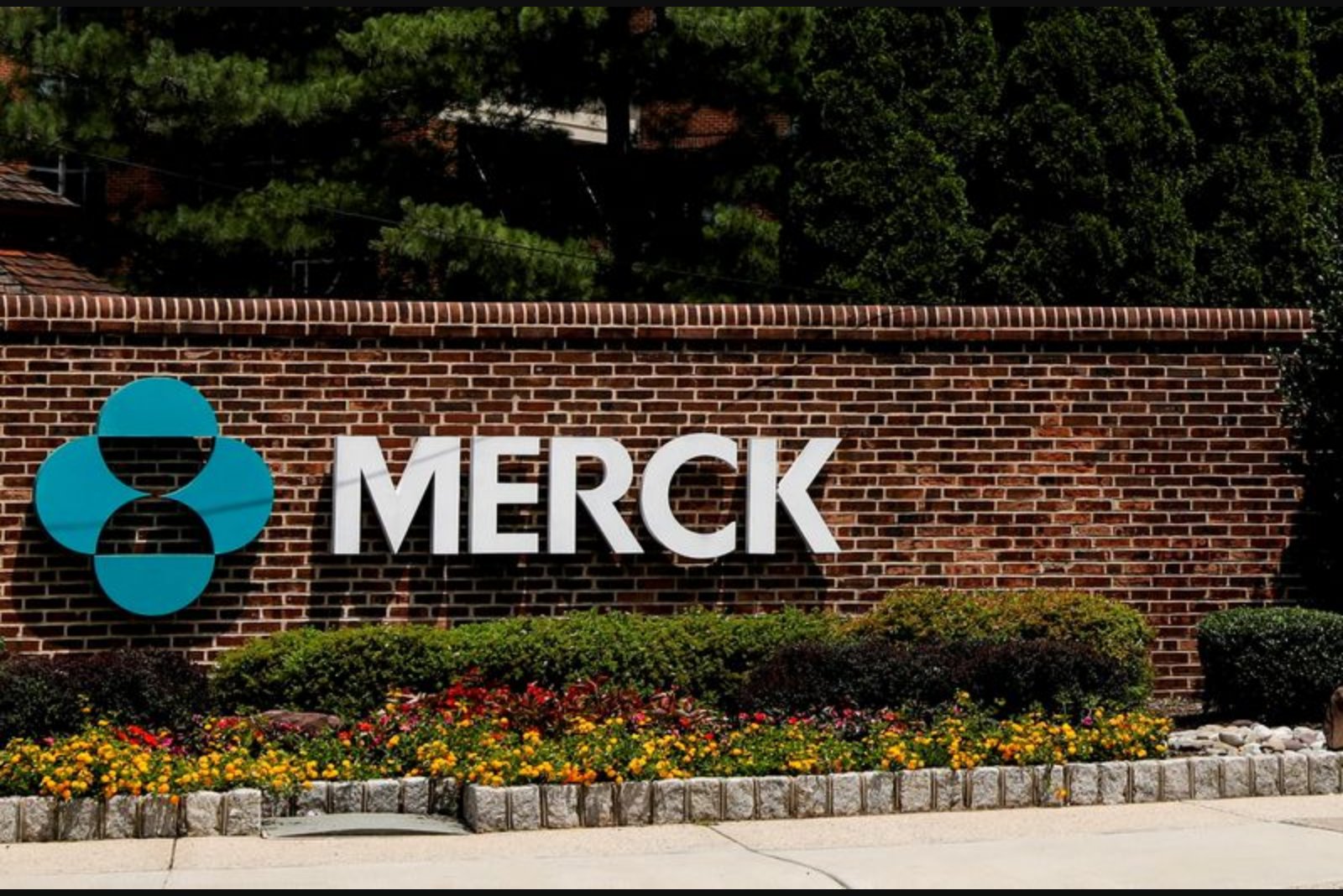 Merck records first-quarter loss after acquisition charge; product sales climb 5%