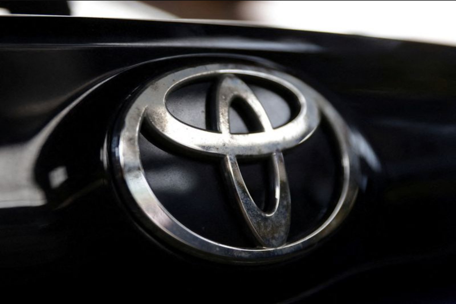 Toyota group affiliate prolongs tender offer for Toyota Industries to bolster deal odds