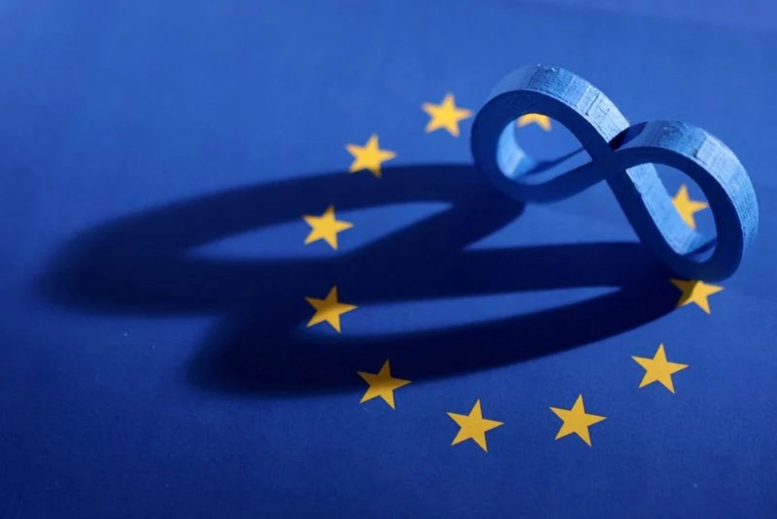 EU orders Meta to restore free WhatsApp access for rival AI chatbots during antitrust probe