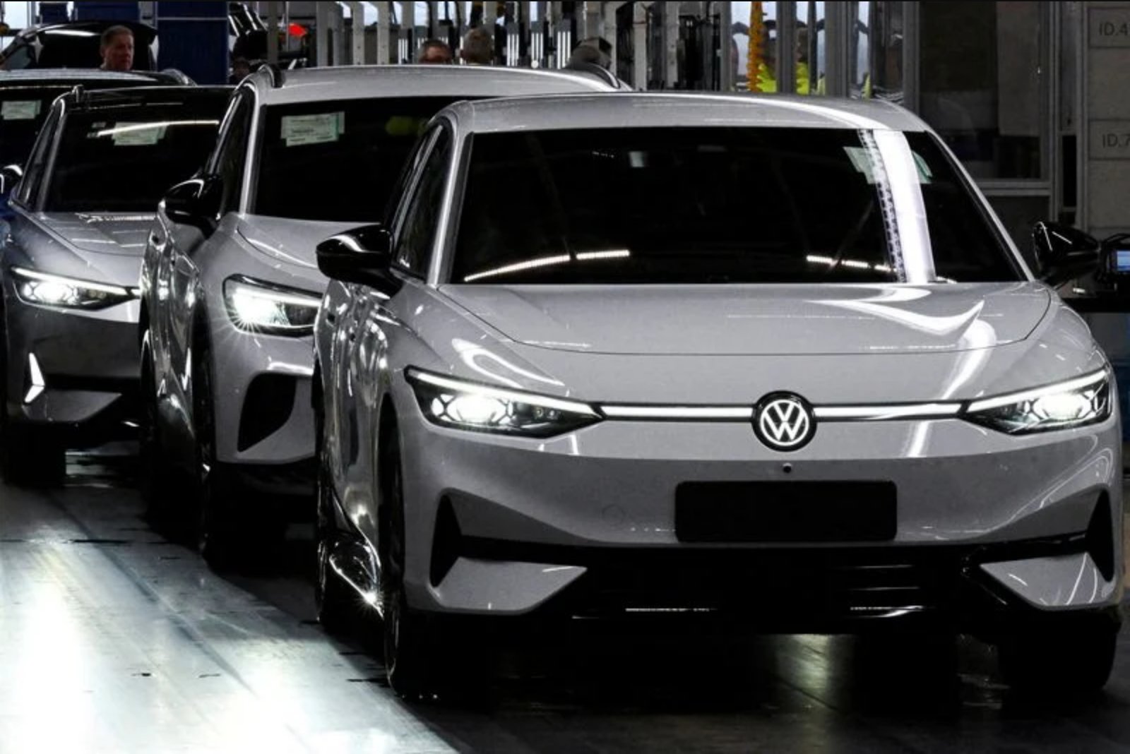 Volkswagen Confronts Structural Crisis as Overhaul Looms
