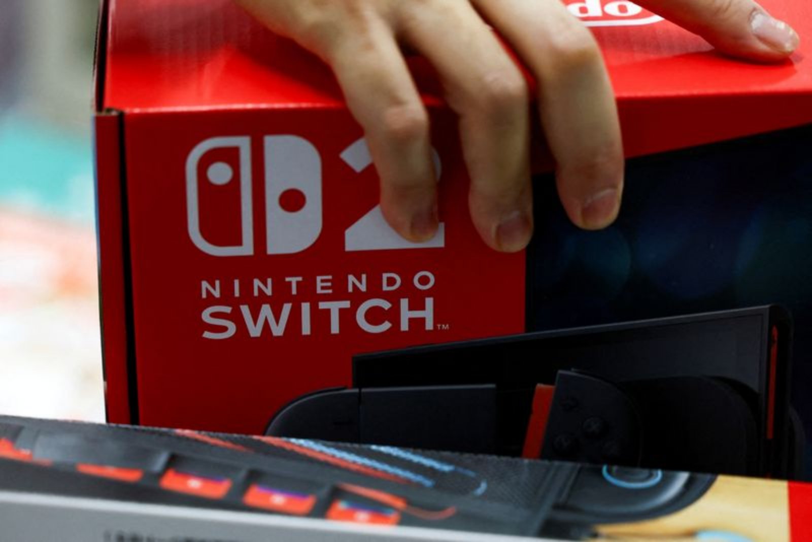 Nintendo Shares Fall 10% as Questions Mount Over Switch 2 Momentum