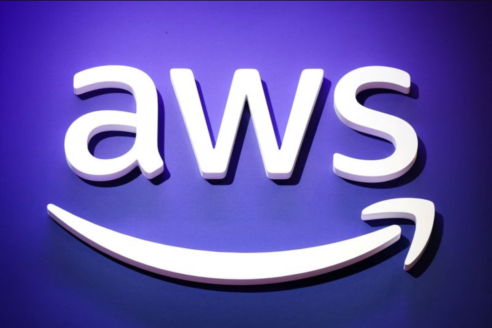 Objects Strike AWS UAE Data Center, Sparking Fire and Temporary Power Cut