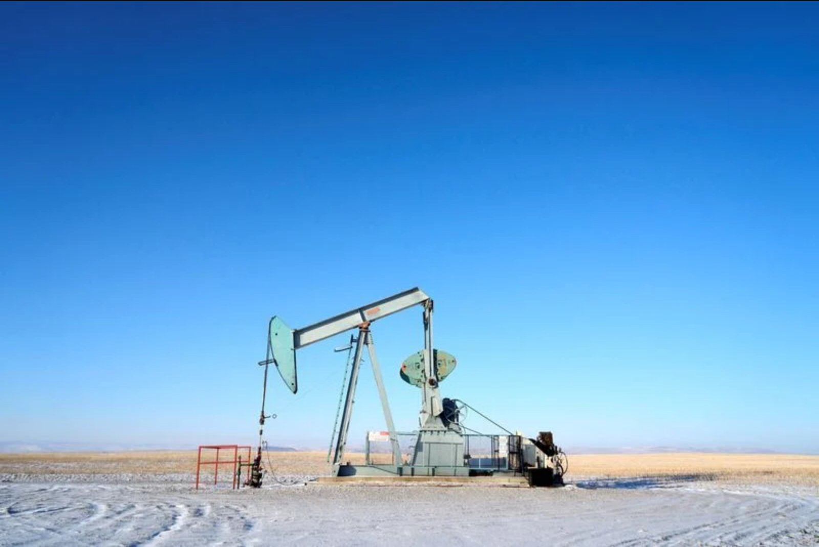 U.S. Oil Executives Anticipate Modest Production Gains as Long-Term Outlook Remains Murky