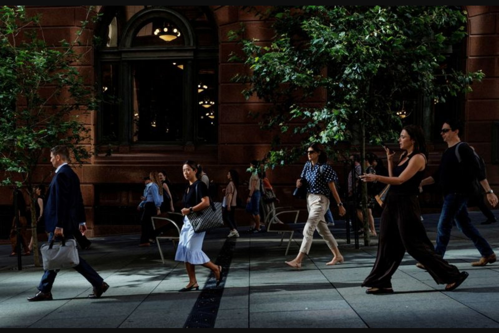 Australian Equities Shed A$130 Billion in a Week as Middle East Conflict and Earnings Volatility Rattle Markets