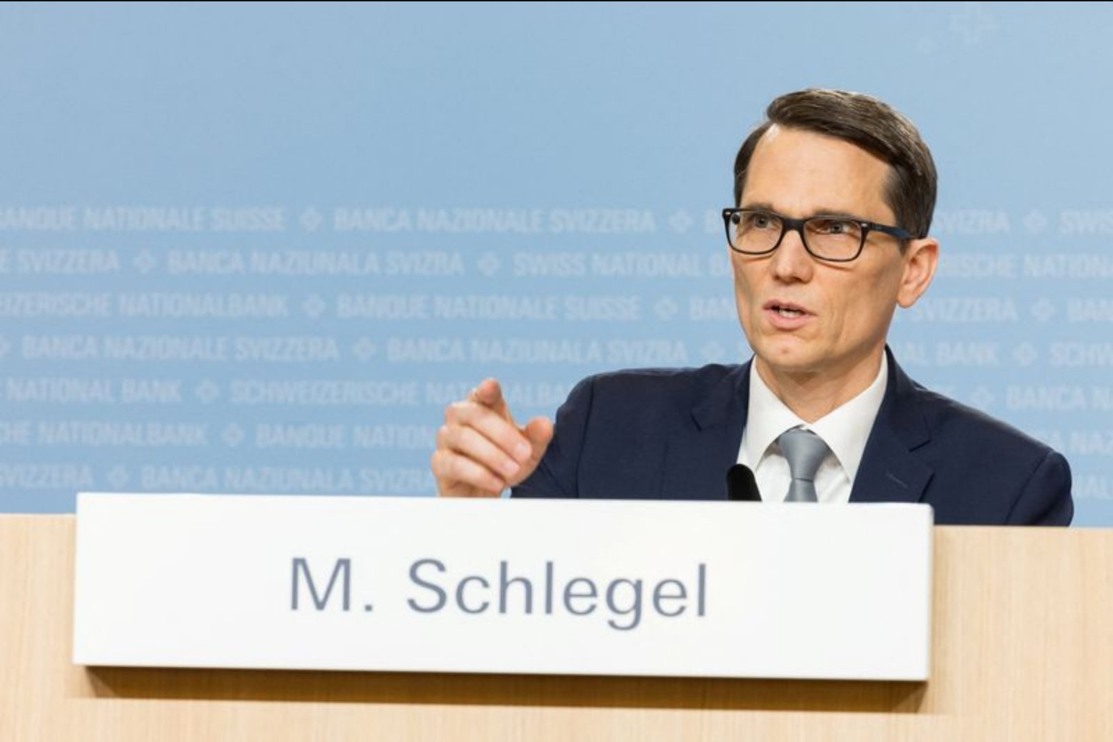 SNB Chair Calls Low Inflation and 0% Rates a Challenge for Policy