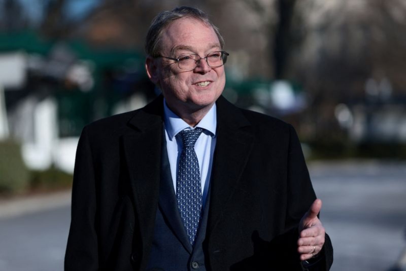 White House Says Warsh Set to Assume Fed Chair in May, Questions Remain Over Powell's Role