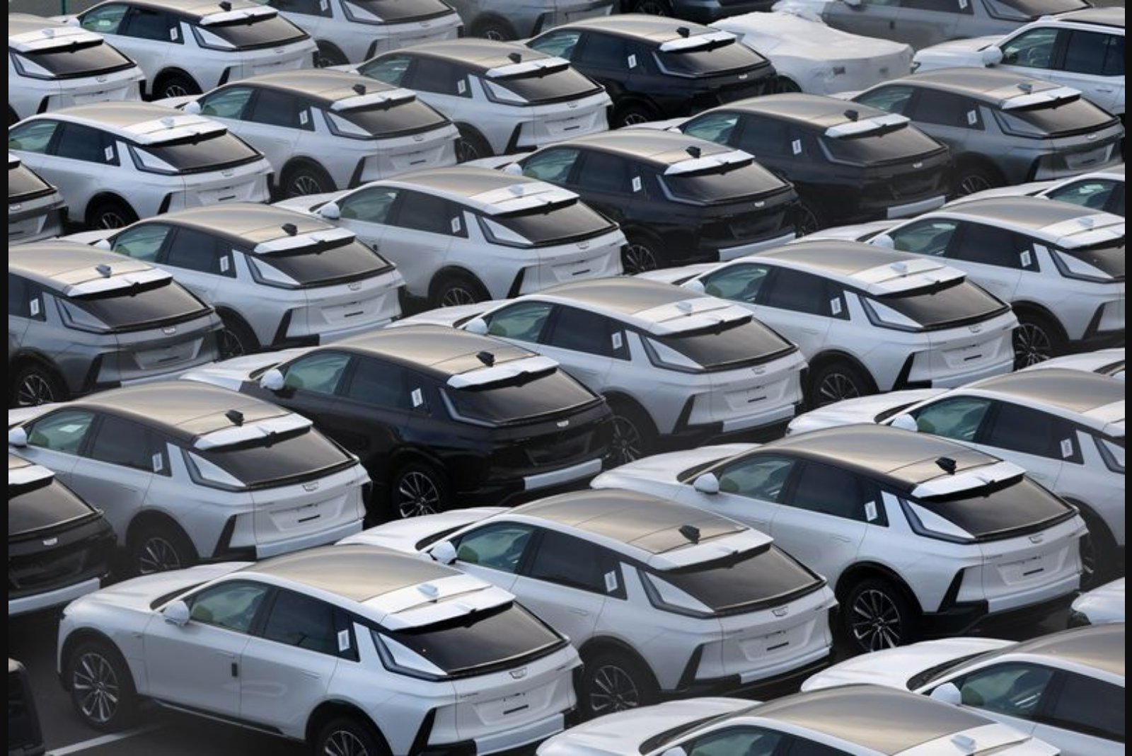 GM lifts full-year profit outlook as core earnings climb on resilient U.S. truck demand