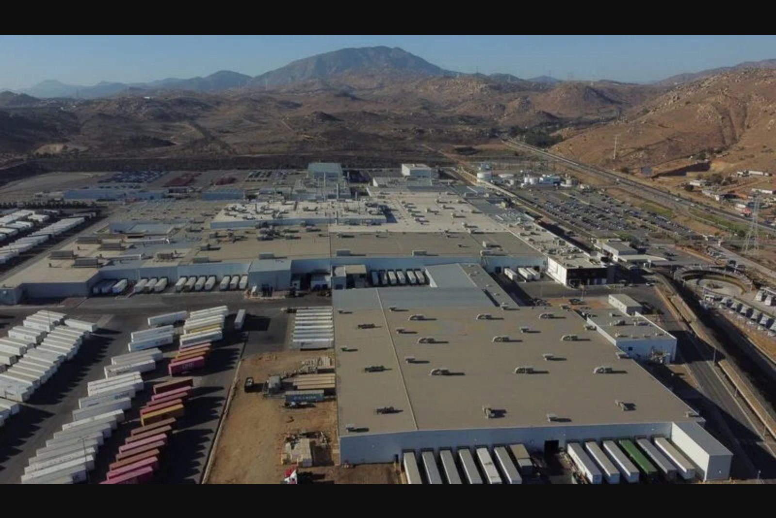 Hedge Funds Increase Short Positions in Manufacturing as Strait of Hormuz Tensions Raise Supply-Chain Costs