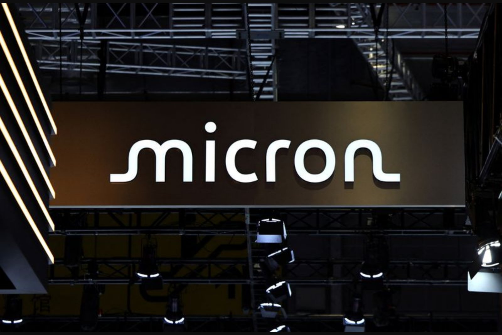 Micron Sees Q3 Revenue Far Above Street Estimates as AI Memory Demand Accelerates