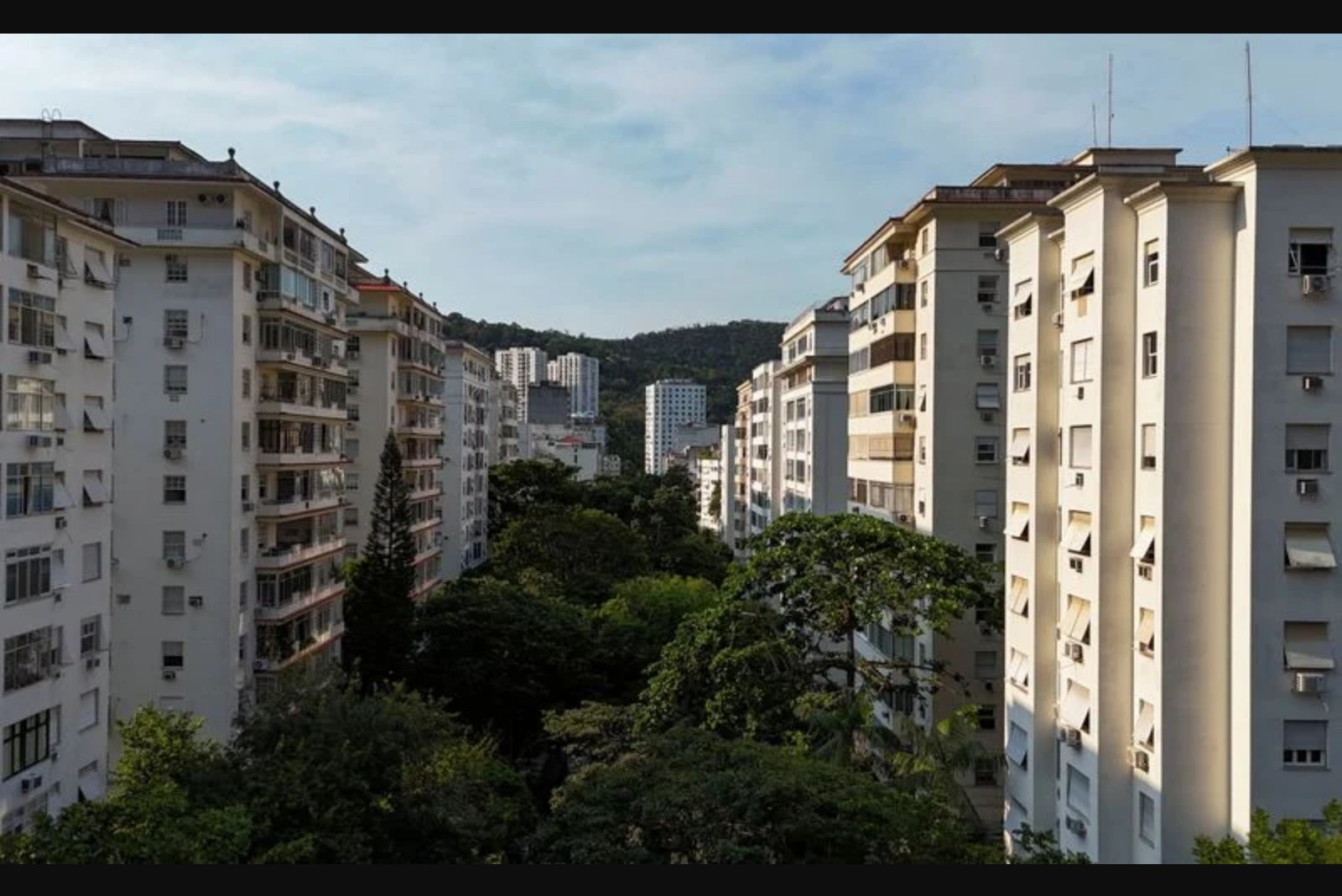 Delinquencies in Brazil's Unrestricted Credit Reach Record High Despite New Debt Relief Phase