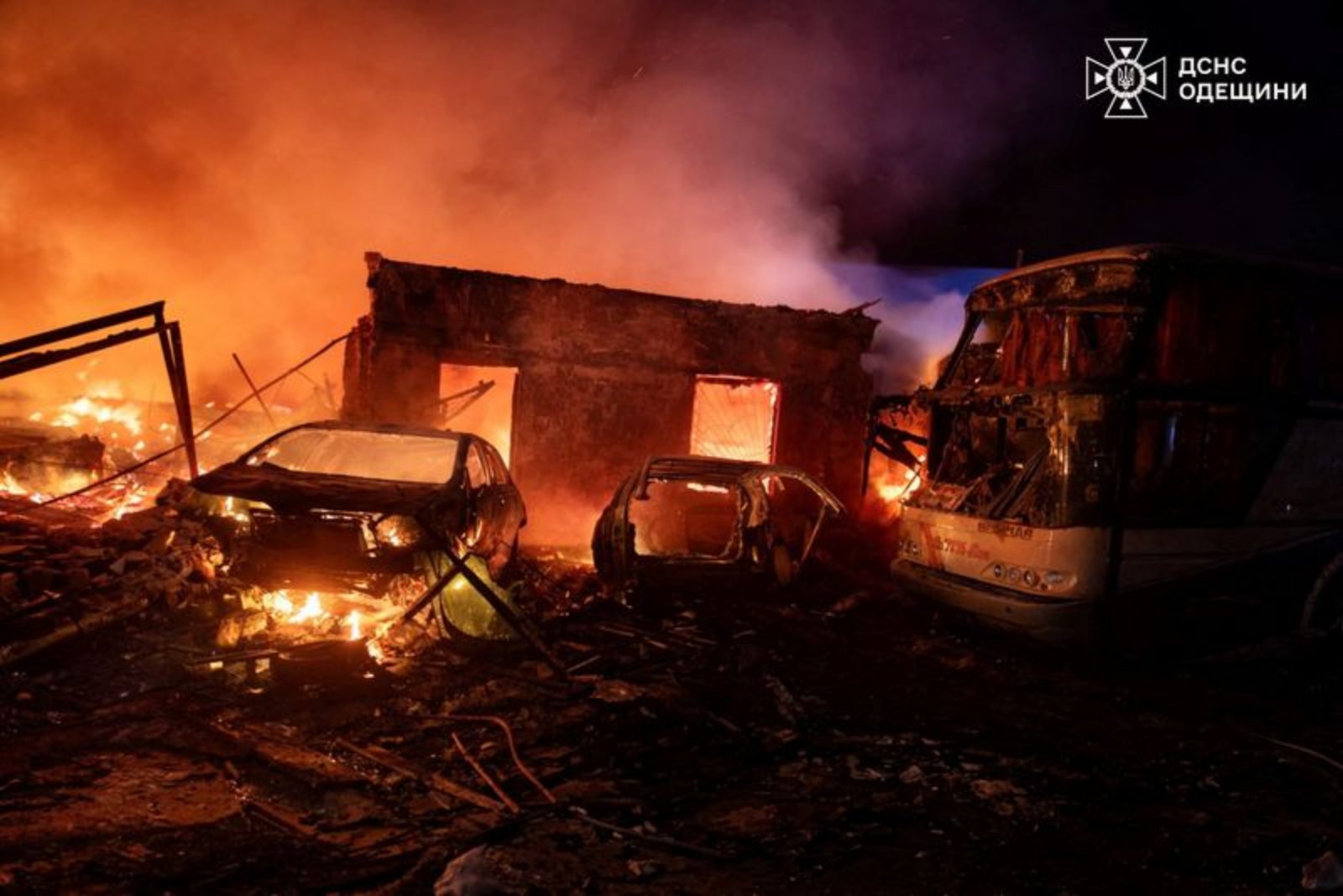 Russian Unmanned Attacks Strike Izmail Port, Damage Panama-Flagged Vessel