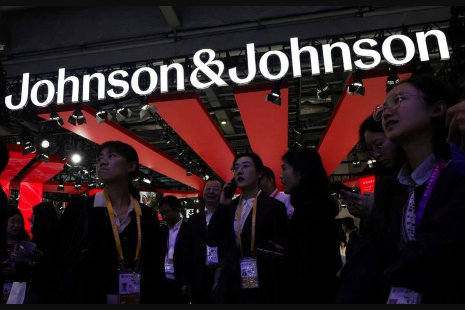 Johnson & Johnson to Acquire Firefly Bio for $1 Billion to Broaden Oncology Pipeline