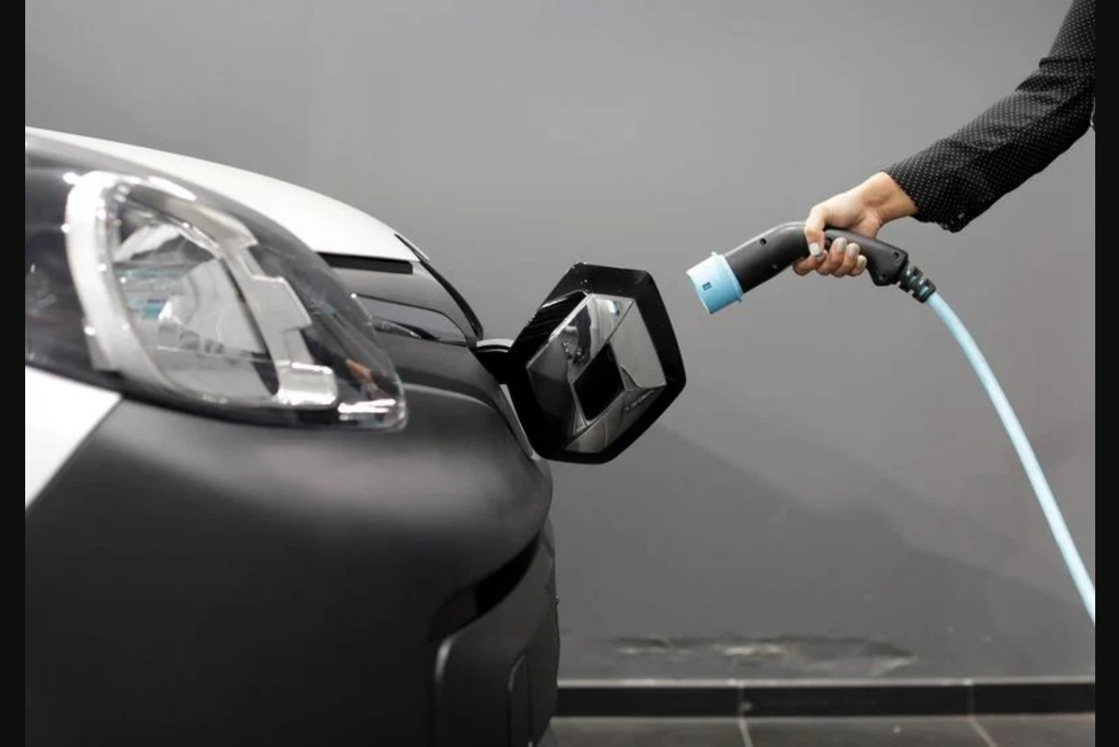 Surging fuel costs lift European EV demand — but momentum may be temporary