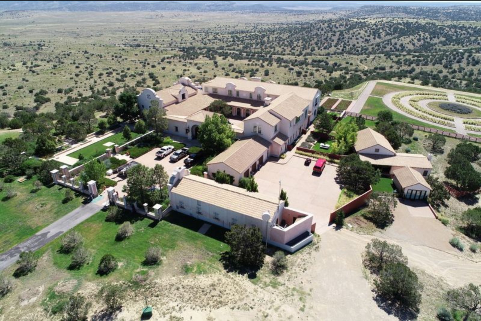New Mexico Opens Probe After Email Alleging Bodies Buried Near Epstein Ranch Emerges