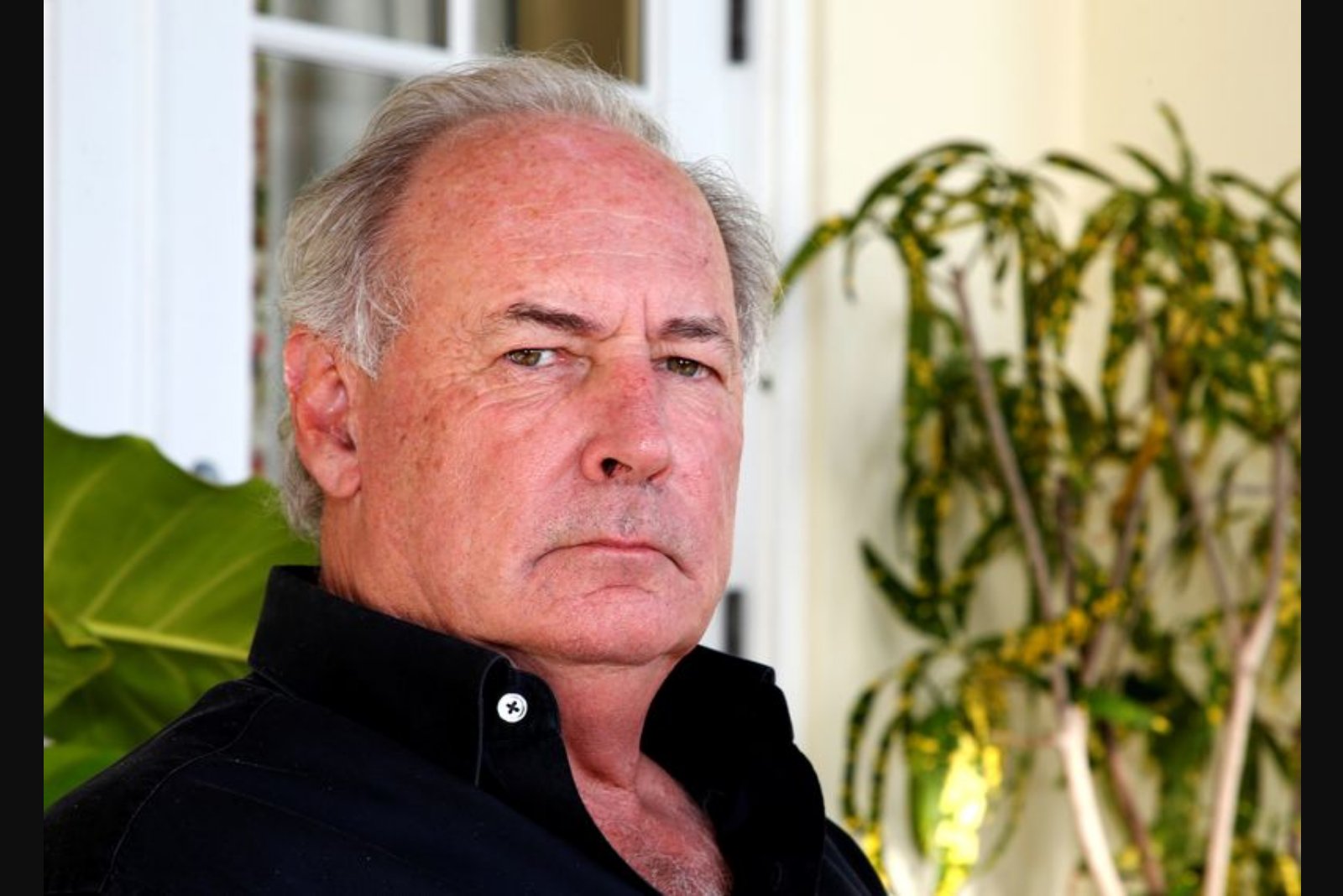 Trump Says Energy Donor Lacks Authority to Represent U.S., Calls Ties With Venezuela "Extraordinary"