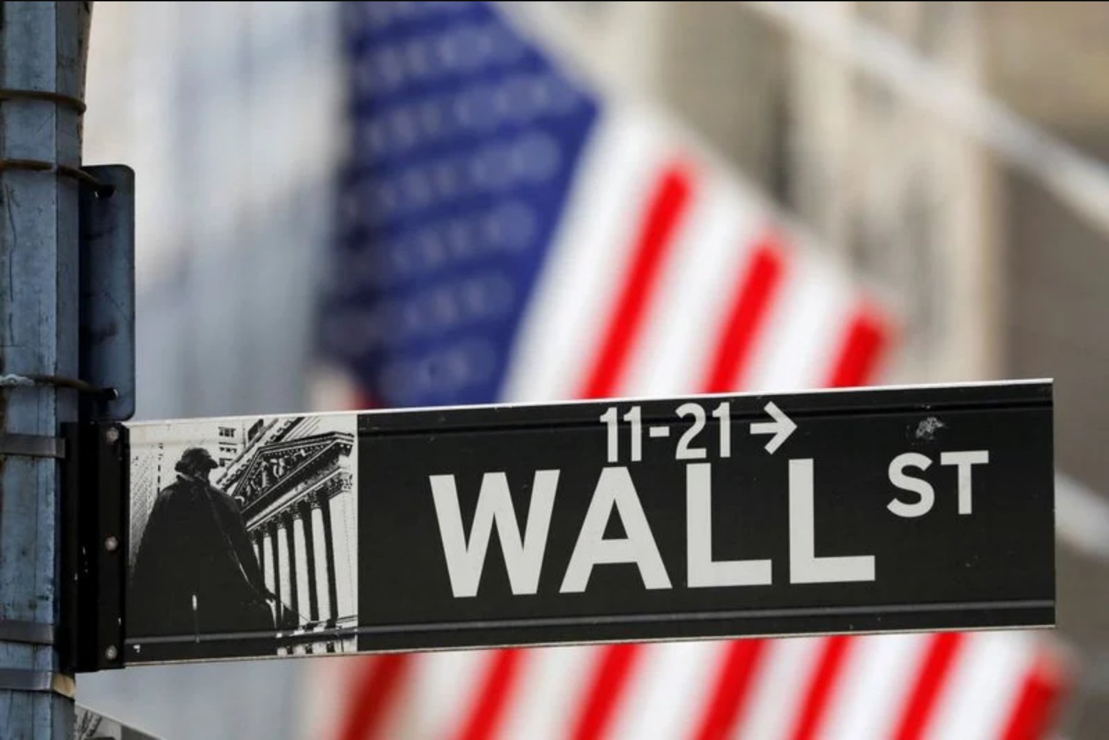 Banks Signal U.S. Consumer Resilience as Loan Balances Rise