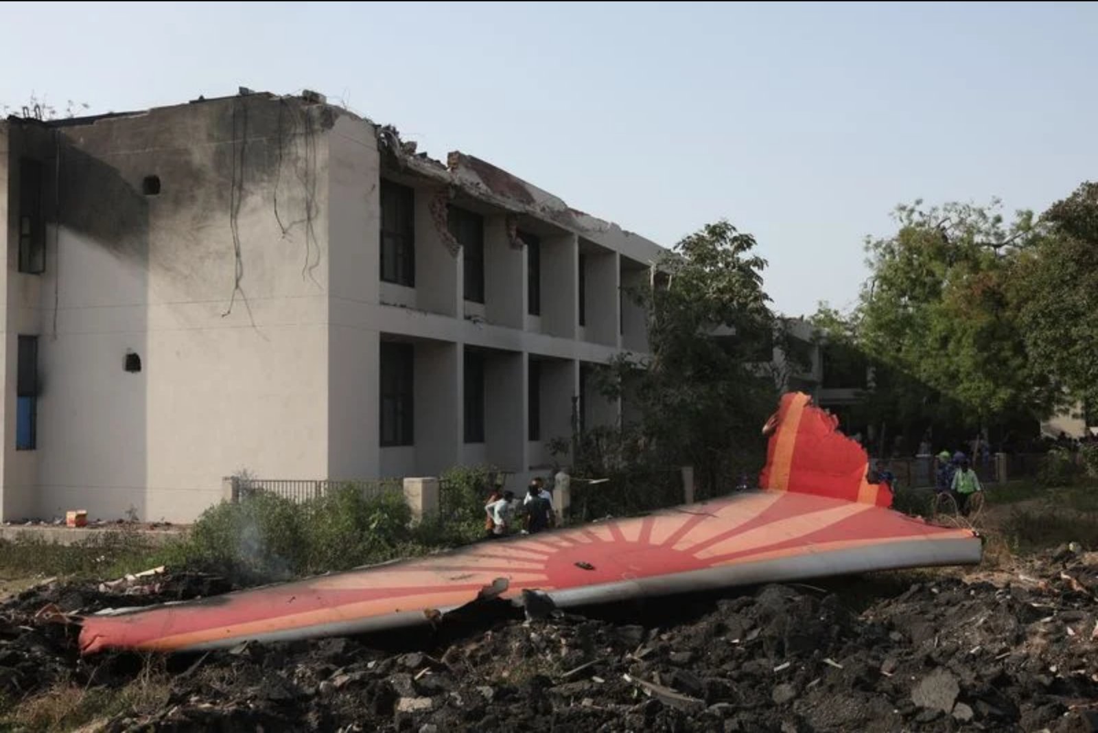 Inside the Cockpit: Second-by-Second Account of Air India Dreamliner’s Fatal Takeoff