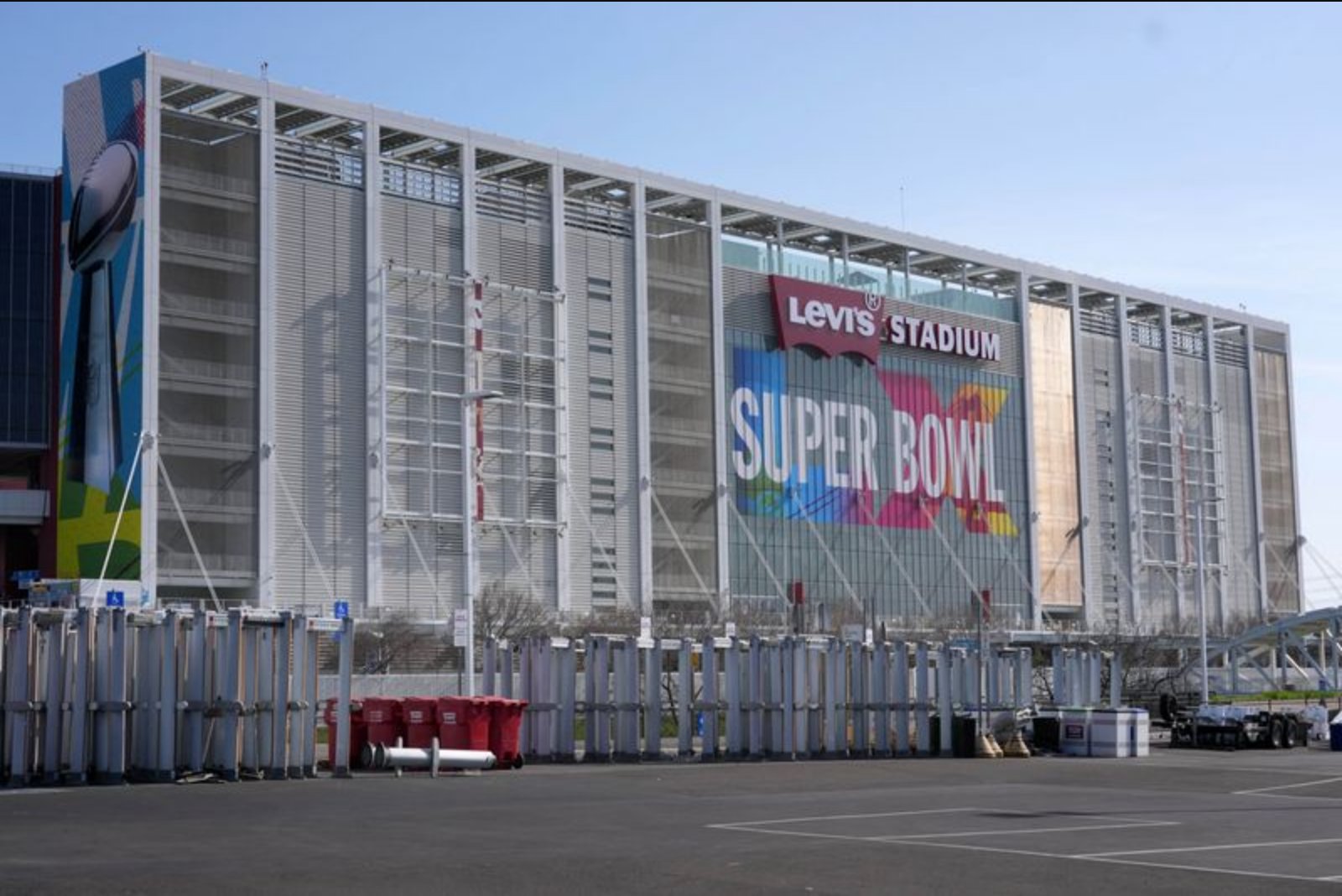 ICE Will Not Carry Out Immigration Raids at Super Bowl, Sources Say
