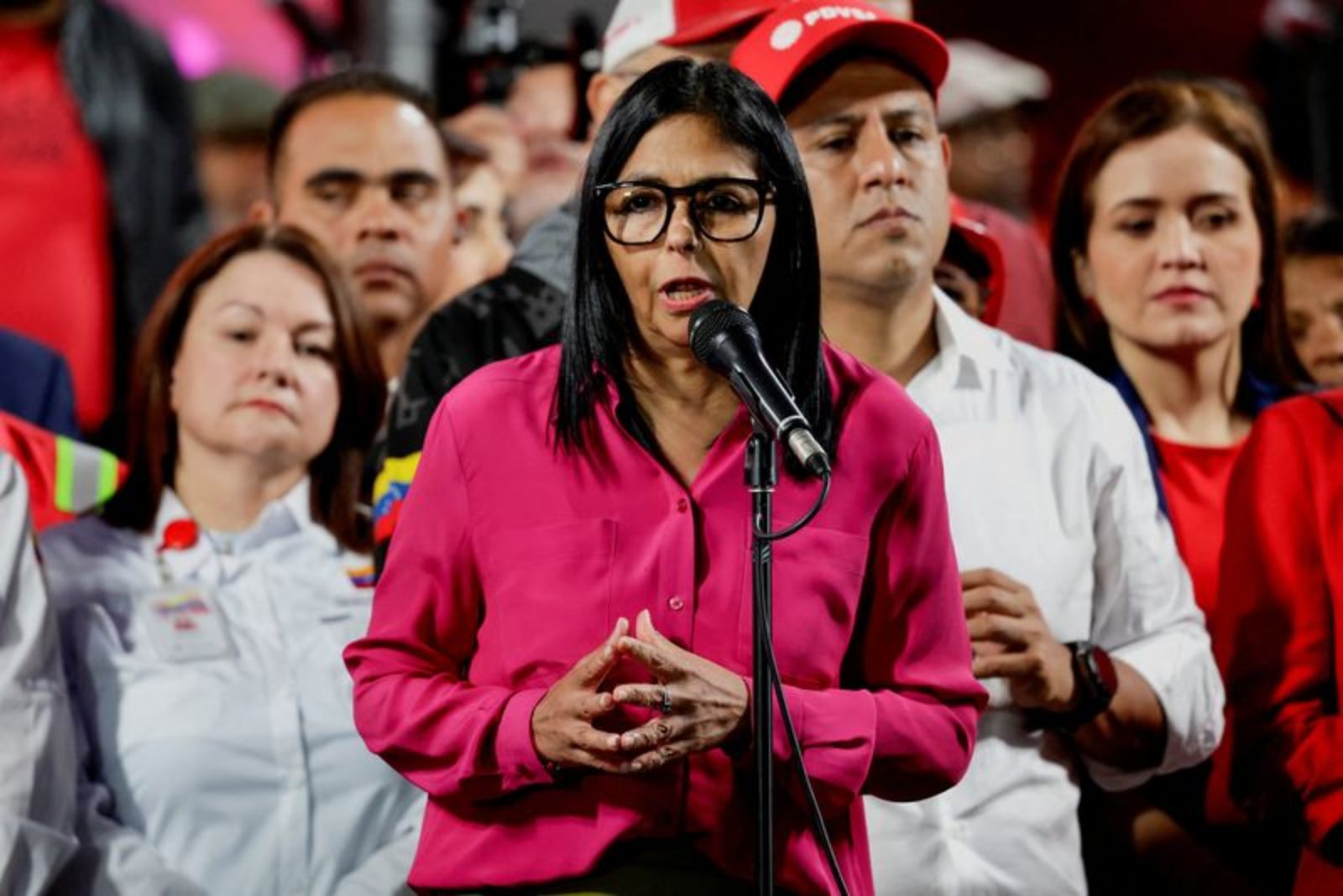 Venezuela’s Interim President Meets U.S. Envoy as Bilateral Ties Edge Forward