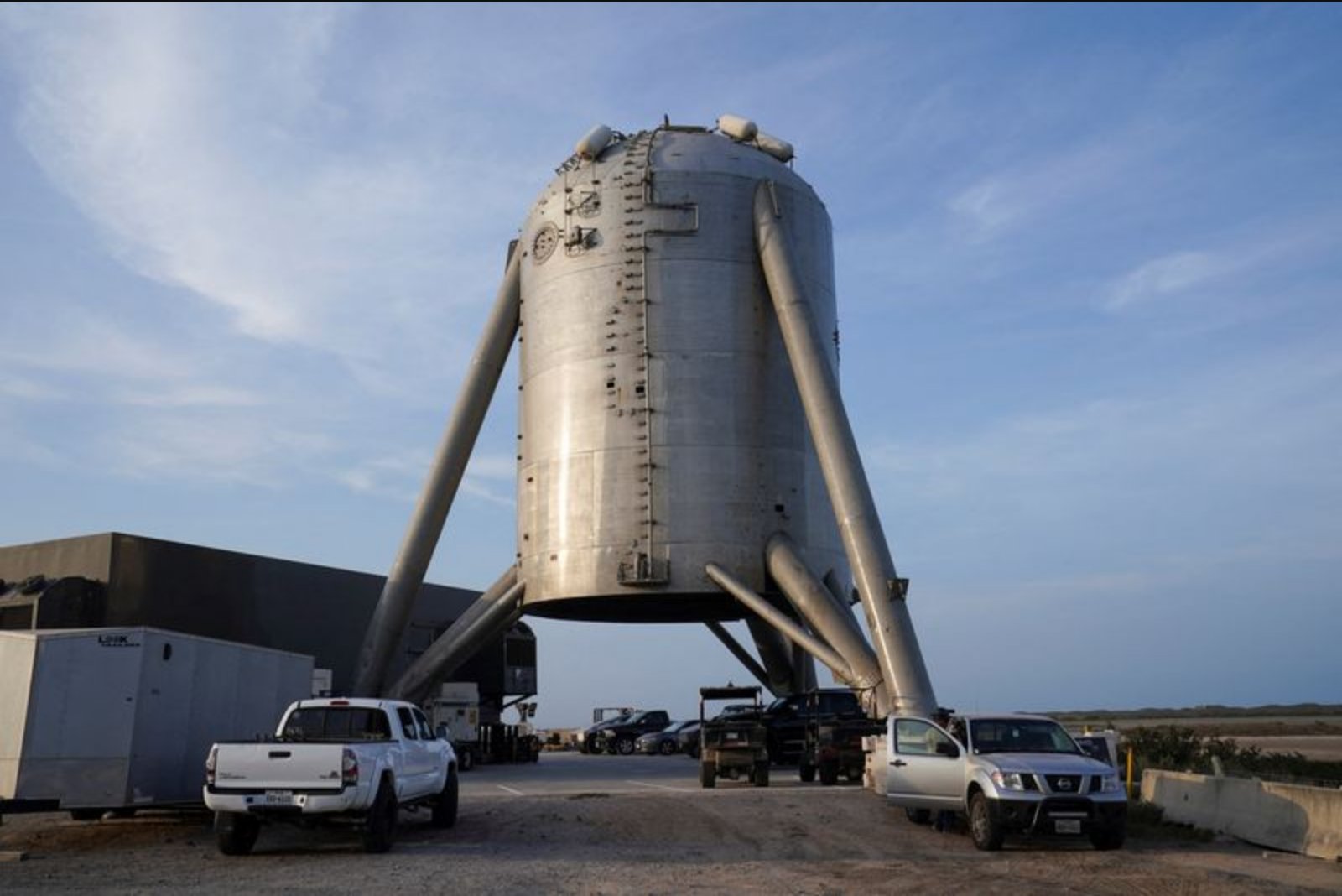 SpaceX IPO Filing Spurs Broad Gains Across Aerospace Stocks