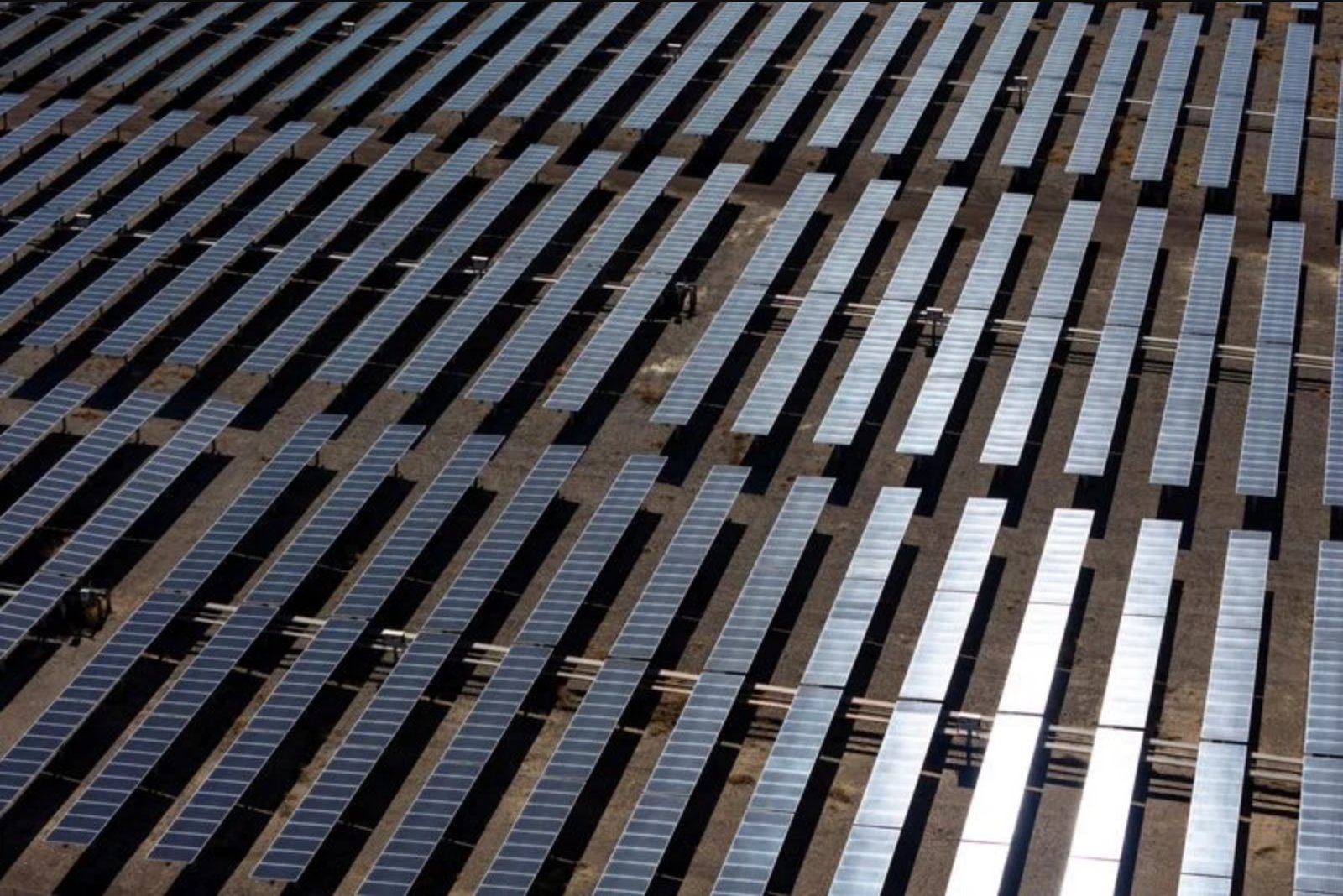 Permitting Changes Threaten $121 Billion in U.S. Wind, Solar and Storage Investment