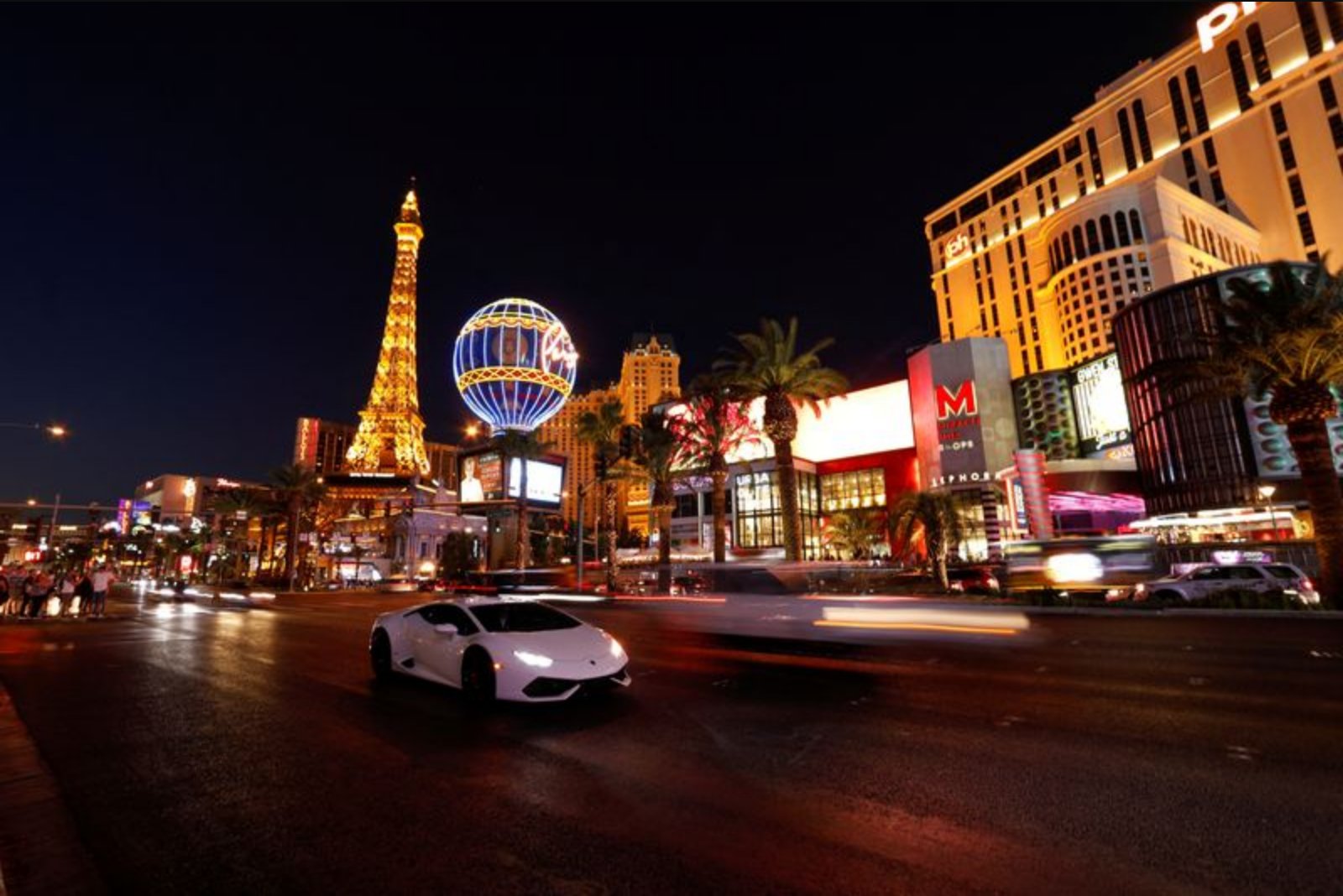 Midweek Slump and Steep Visitor Drop Expose Las Vegas’ Leisure Vulnerabilities