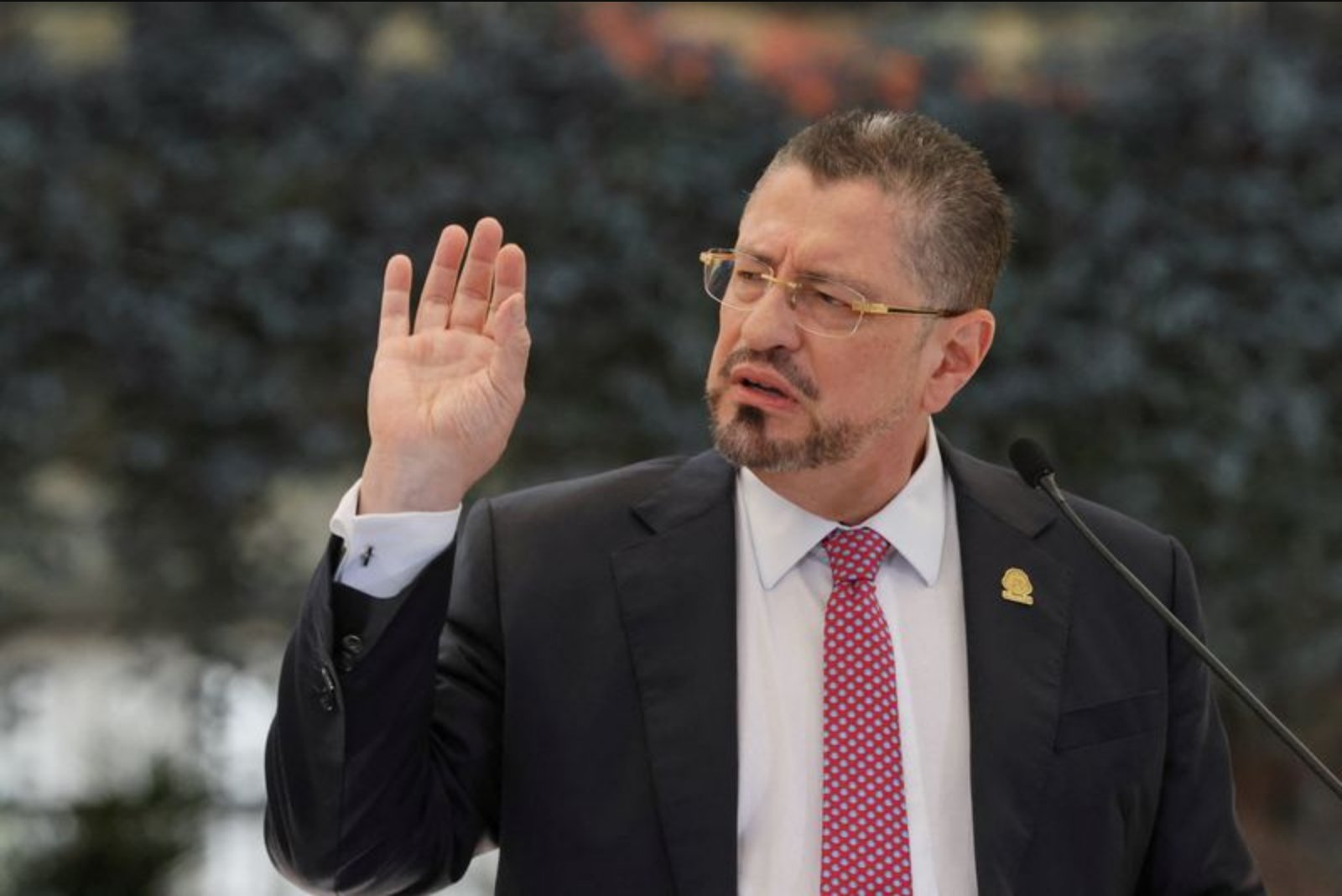 Costa Rica Withdraws Recognition of Cuban Government and Orders Embassy Closure