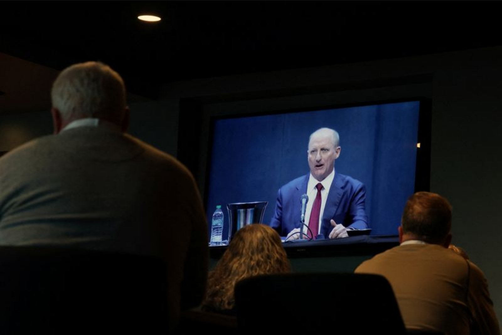 Greg Abel Earns Respect, but Berkshire’s Annual Weekend Shows Buffett’s Shadow Lingers