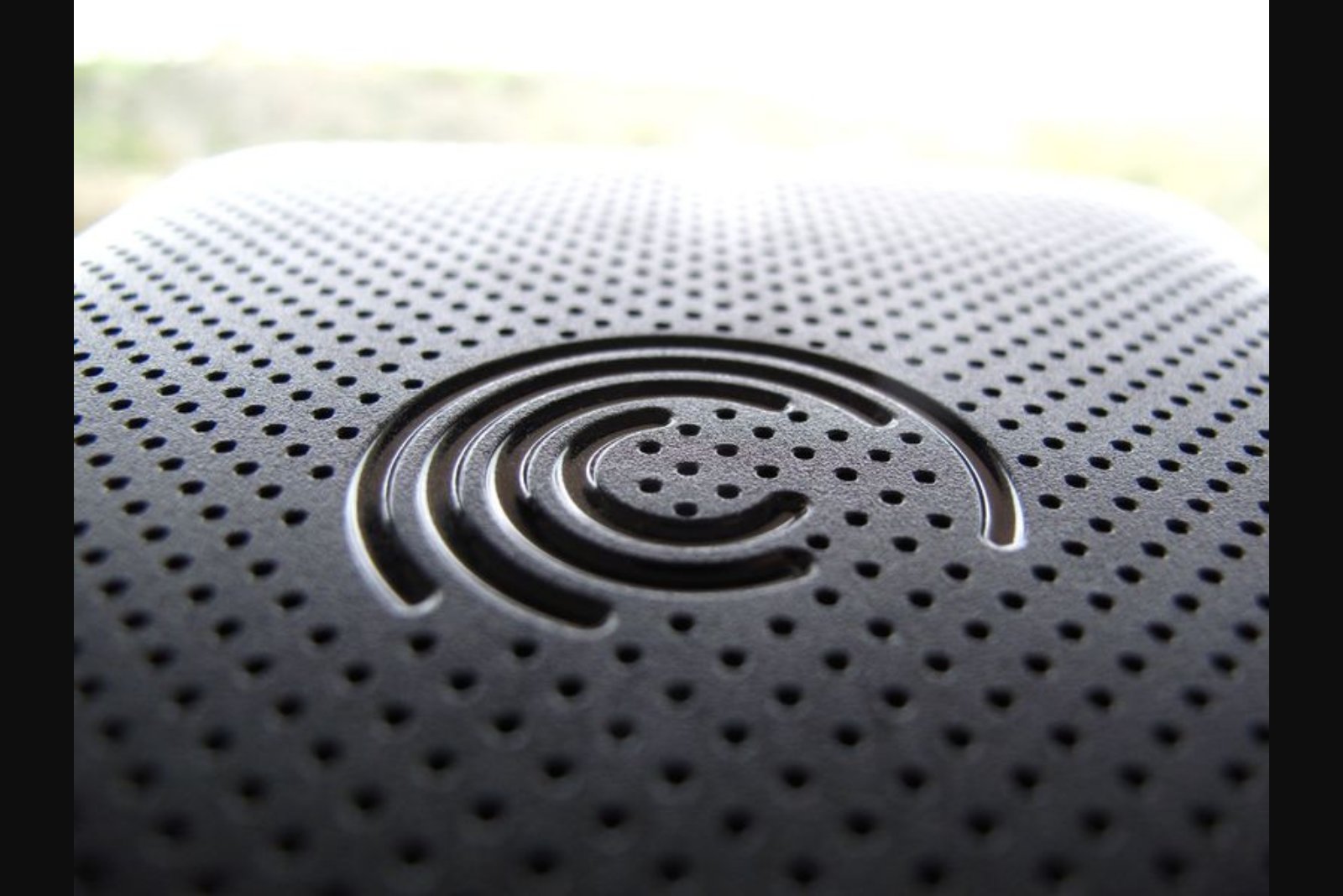 Seagate’s bullish forecast propels storage stocks as investors bet on sustained AI-driven demand