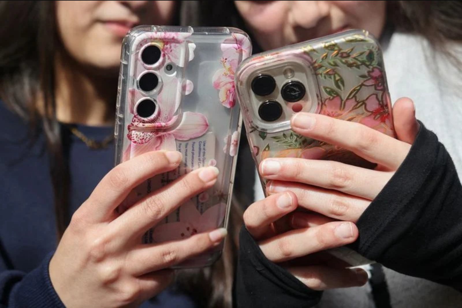 Governments Worldwide Tighten Rules on Children’s Use of Social Media