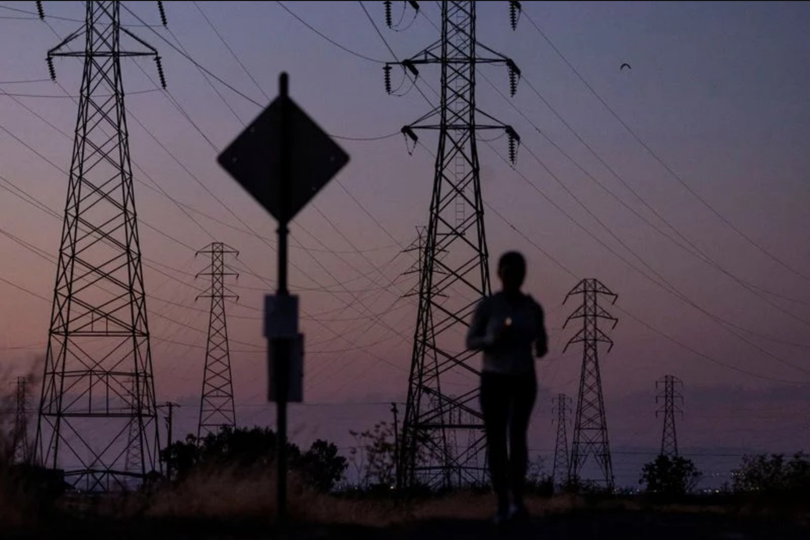 PJM Issues Federal Alert as Outages, Line Congestion and Heat Drive Emergency Measures