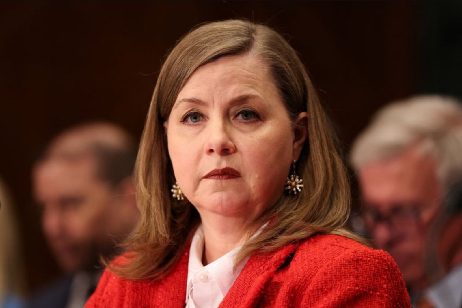 Fed Officials Signal Readiness to Tighten Again if Energy-Driven Inflation Persists