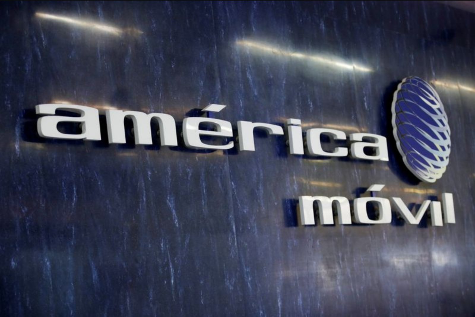 América Móvil Q1 Net Income Climbs 25% on Strong Operations and Lower Financing Costs