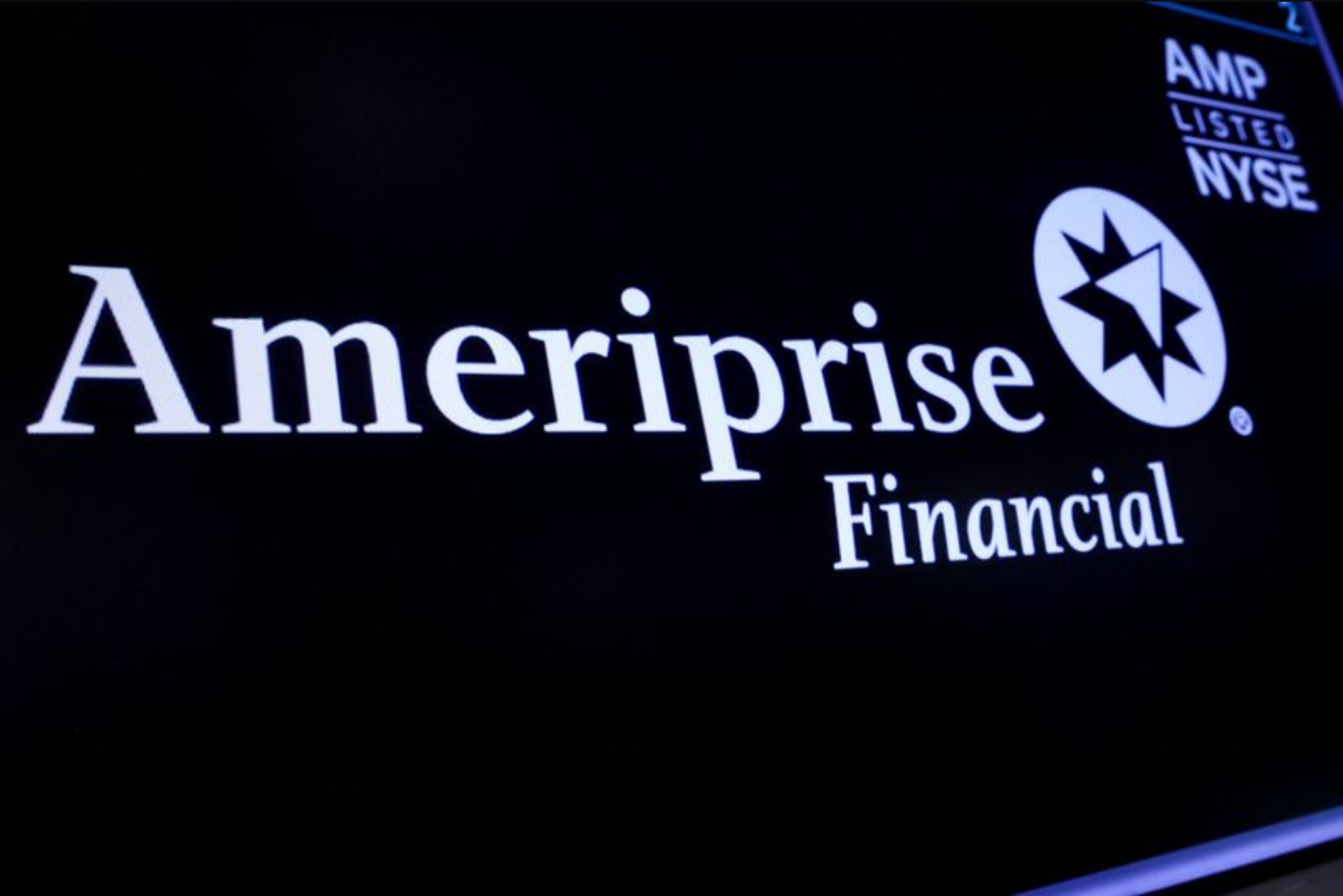 Ameriprise Posts 10% Quarterly Profit Gain as Client Assets Reach Record $1.7 Trillion