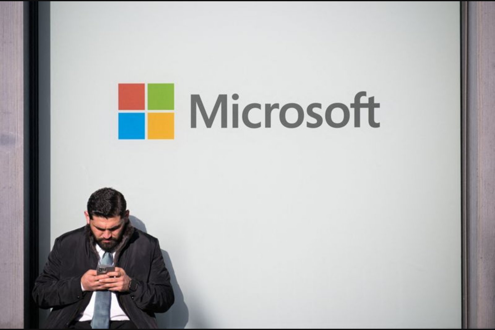 U.S. Agency Urges Firms to Fortify Microsoft Endpoint Tool Following Stryker Cyber Breach