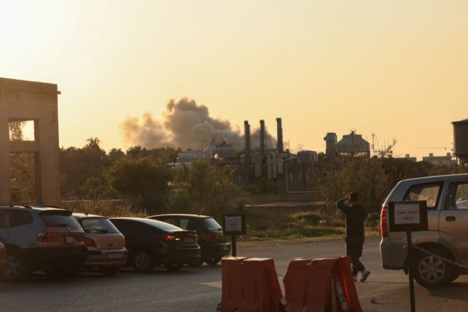 Air strikes and ground advances around Beirut as Israeli envoy says disarming Hezbollah would end hostilities