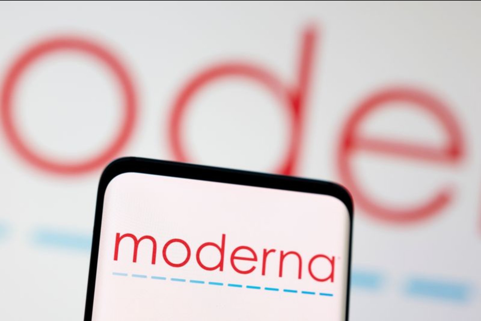 Moderna Outperforms Q1 Revenue Expectations on Strong International COVID Vaccine Demand